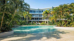 Azzure Resort Style 2 Bedroom Apartment